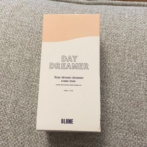 Blume day dreamer face cleanser